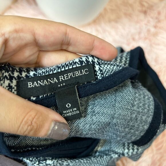 Banana republic plaid dress with side stripe size 0 - Picture 2 of 7